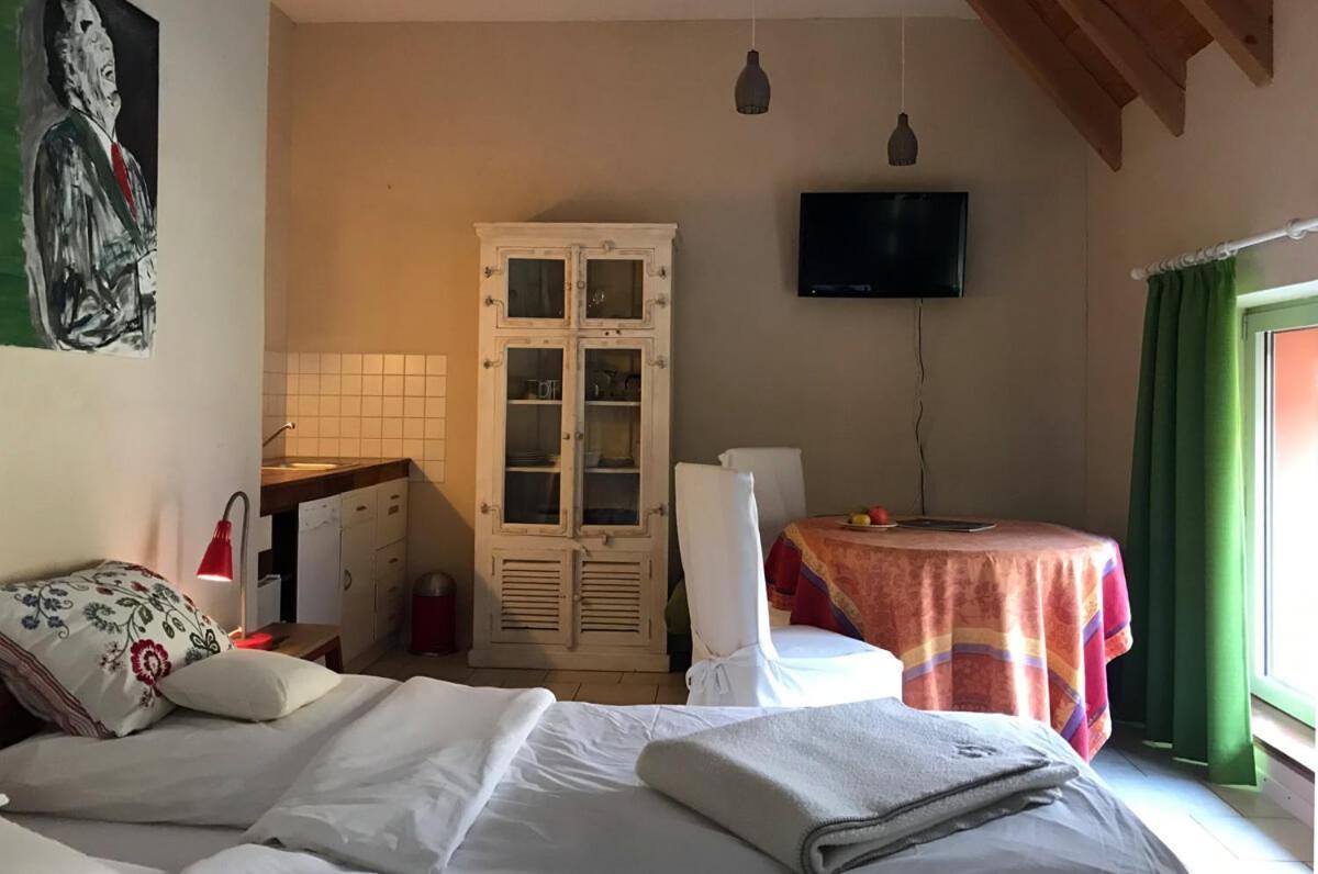 Landhotel Untere Muehle Strassberg Luaran gambar