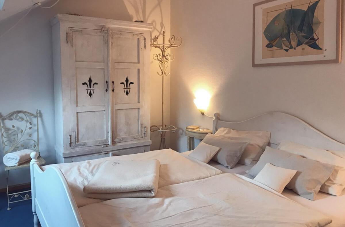 Landhotel Untere Muehle Strassberg Luaran gambar